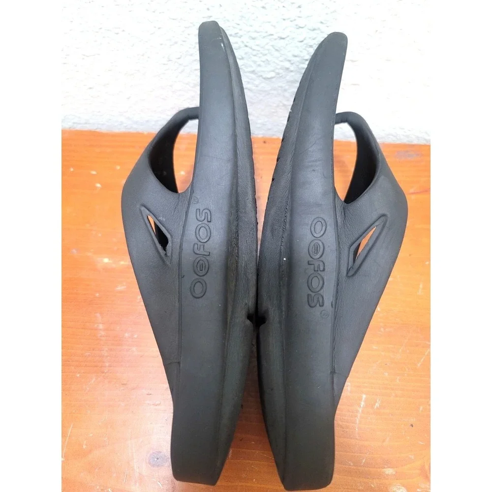 Oofos Original Black Recovery Sandals Unisex Size M 8/W 10 Lightweight & Comfort